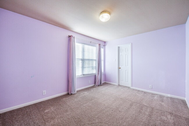 Building Photo - 503 Wildgrove Ln