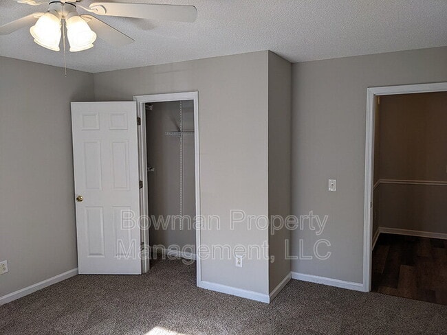 Building Photo - 1140 Hunter Trail