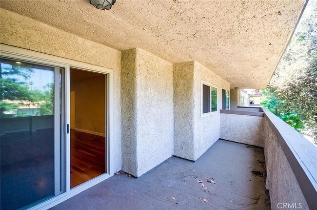 Building Photo - 2386 E Del Mar Blvd