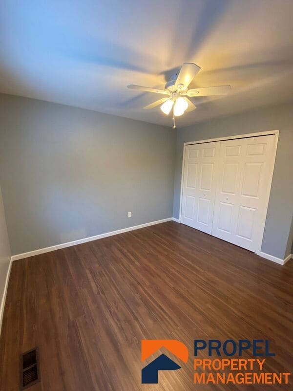 Building Photo - 243 Randall Dr