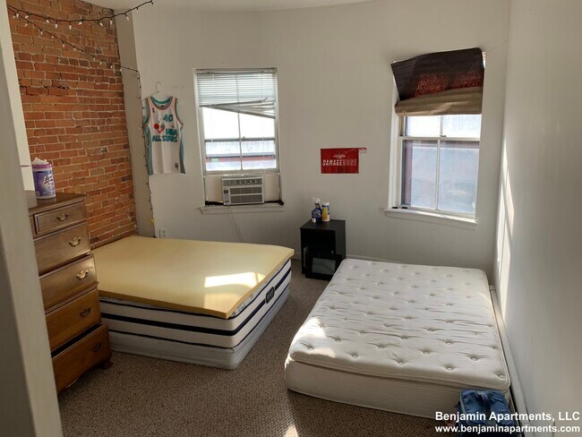 Building Photo - 480 Massachusetts Ave