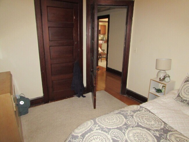 Building Photo - 1201 Williamson St