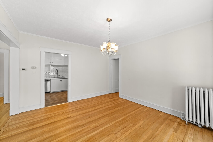 Building Photo - 14308 Superior Rd