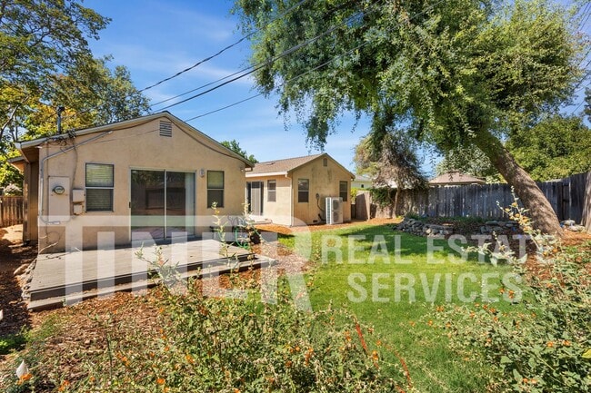 Building Photo - 1812 Mercury Way