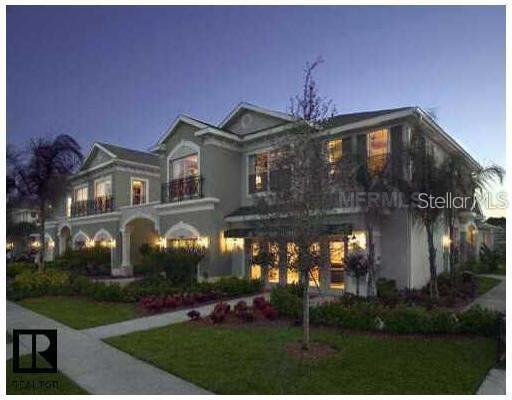 Building Photo - 2052 Park Crescent Dr