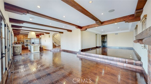 Building Photo - 227 Pso De Granada