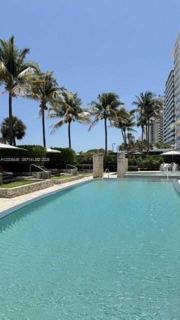 Building Photo - 5875 Collins Ave
