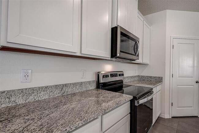 Building Photo - 3624 Autumn Amber Dr