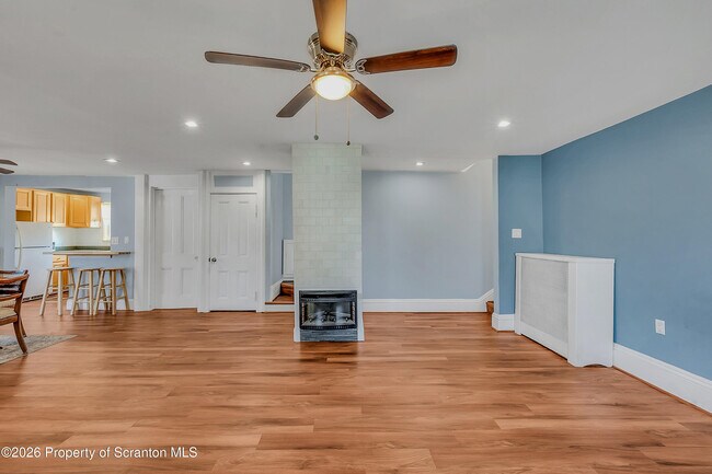 Building Photo - 1724 Monsey Ave