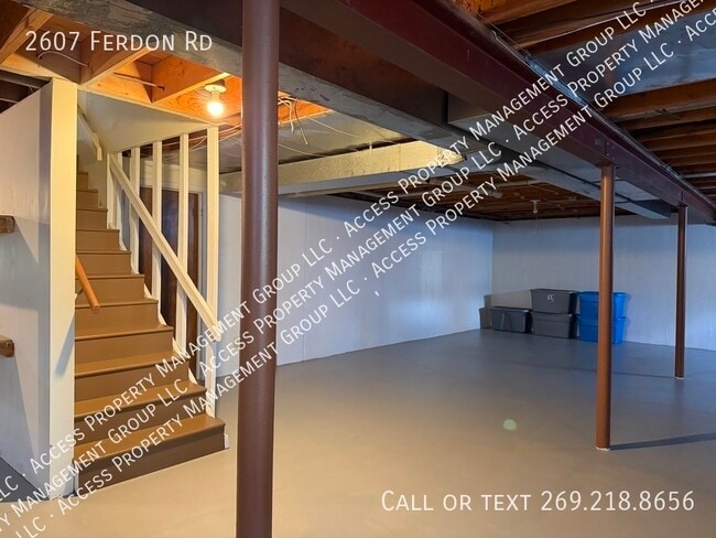 Building Photo - 2607 Ferdon Rd