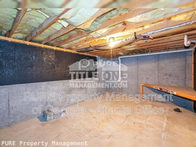 Building Photo - 50 Indian Springs Dr NE
