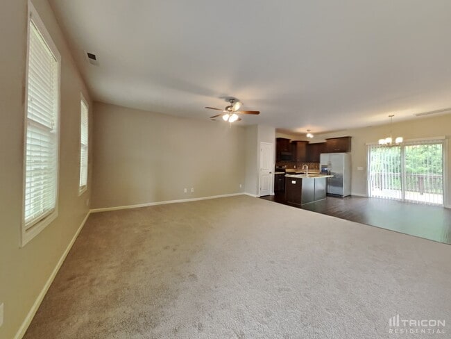 Building Photo - 162 Carissa Dr