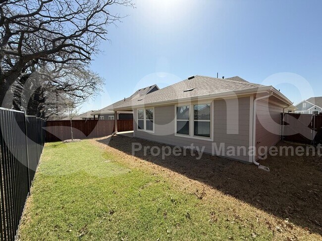 Building Photo - 13169 Dawson Dr