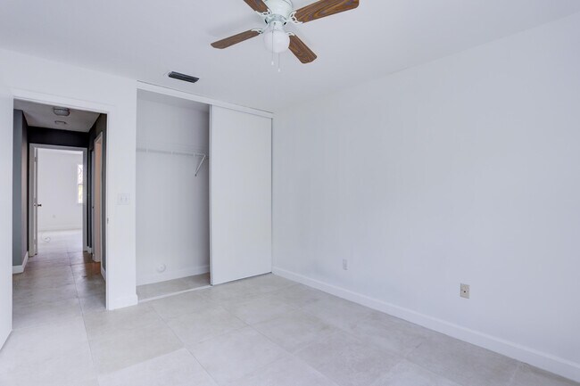 Building Photo - 15895 NW 5th St