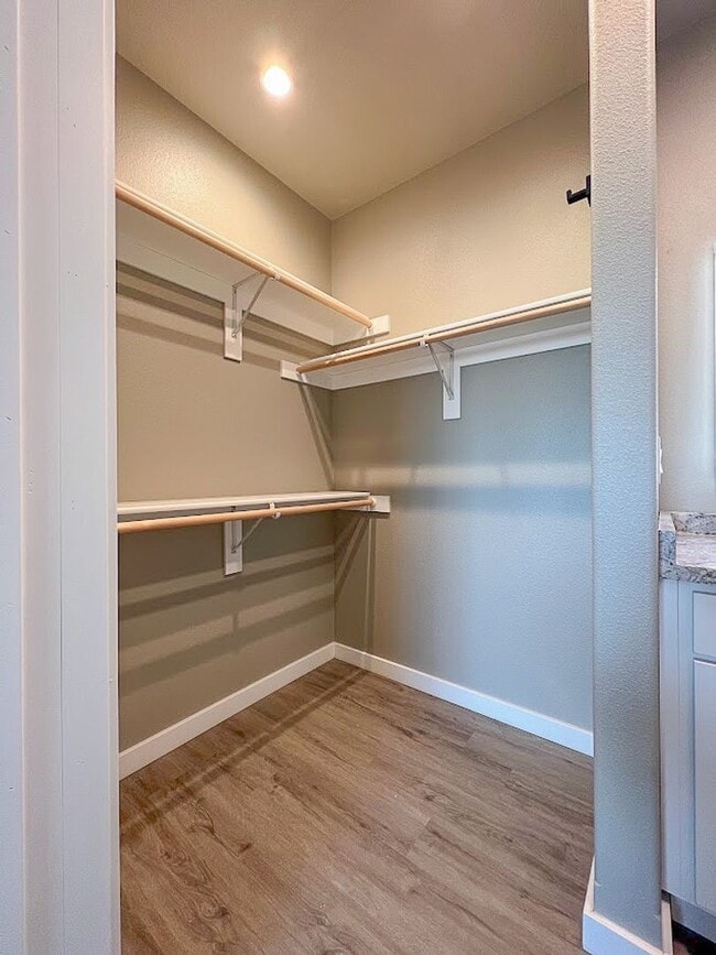 Building Photo - 2 bed/ 1.5 bath in Brand New Soldier Ridge Complex!