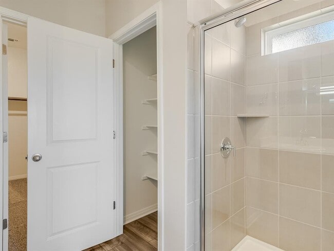 Building Photo - 112 Capella Wy