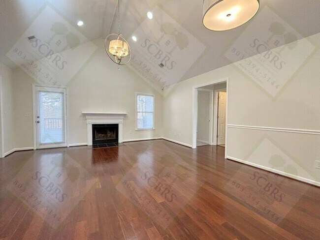 Building Photo - 13 Tomafield Ct