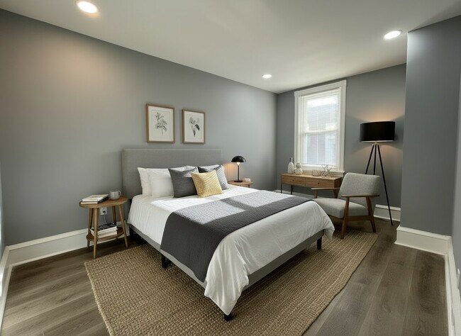 Building Photo - 1010 S Ithan St