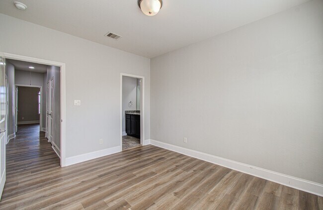 Building Photo - 13433 Vintage Trail Ln