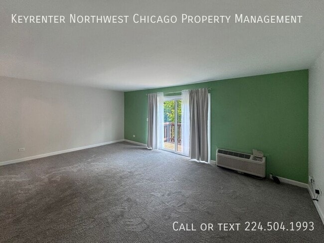 Building Photo - 33561 N Royal Oak Ln
