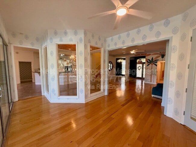 Building Photo - 424 Oak Pond Dr