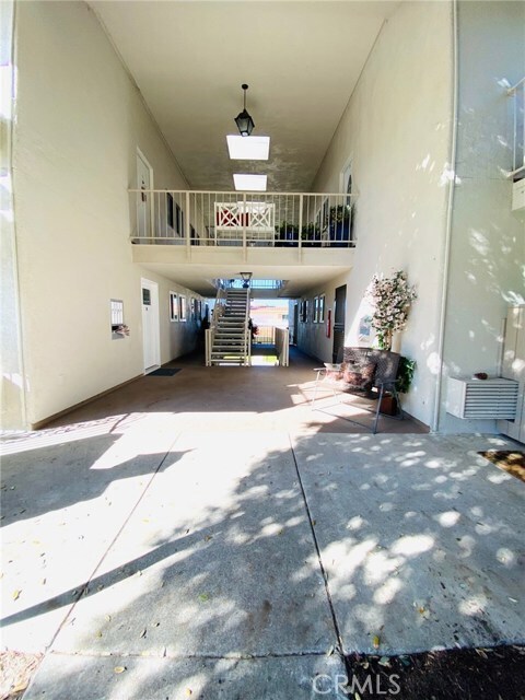 Building Photo - 2316 Via Puerta