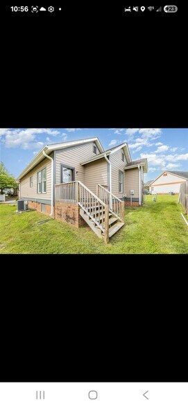 Building Photo - 610 Bingham St