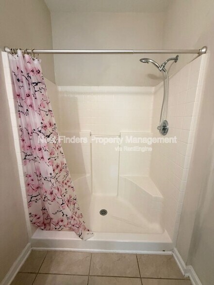 Building Photo - 8235 Lobster Bay Ct
