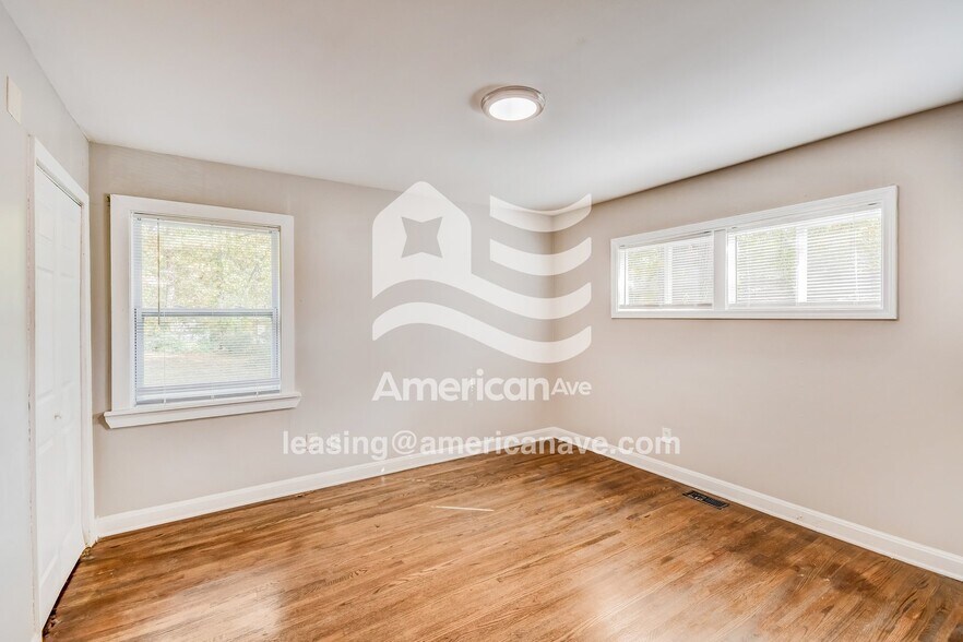 Building Photo - 1229 Birchwood St