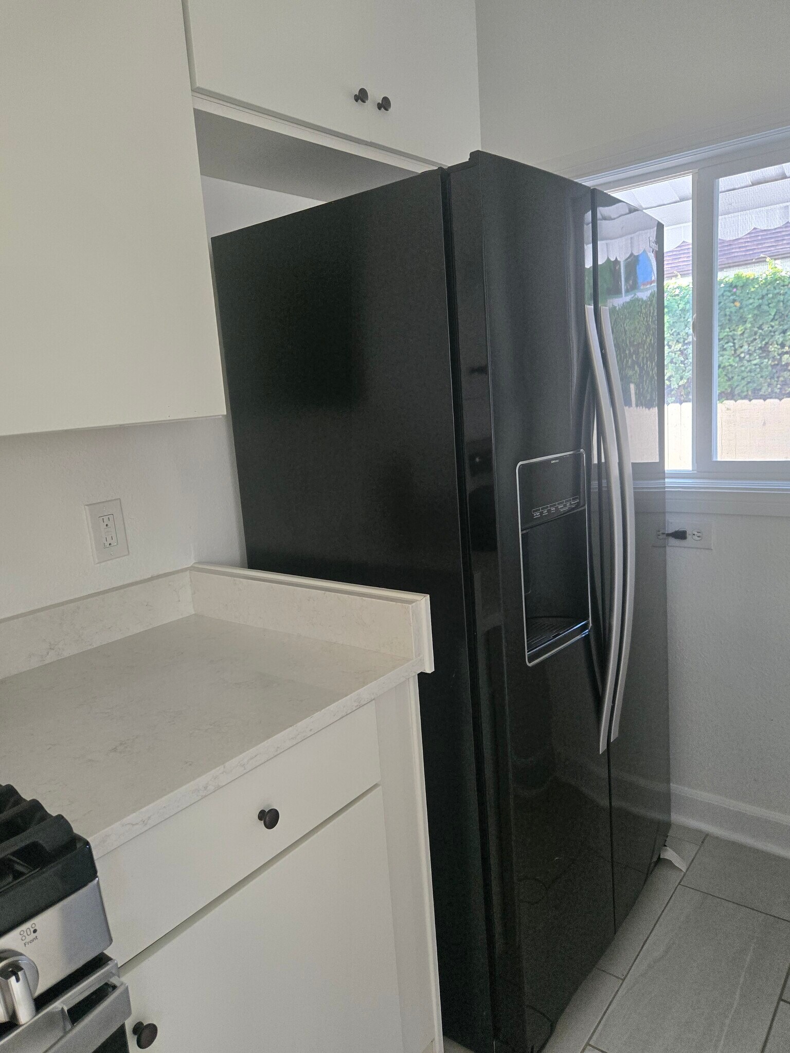 Building Photo - 7216 Waring Ave