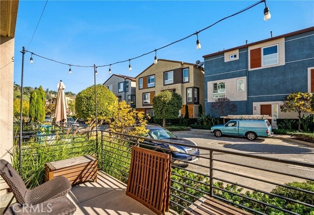 Building Photo - 2700 E Chaucer St