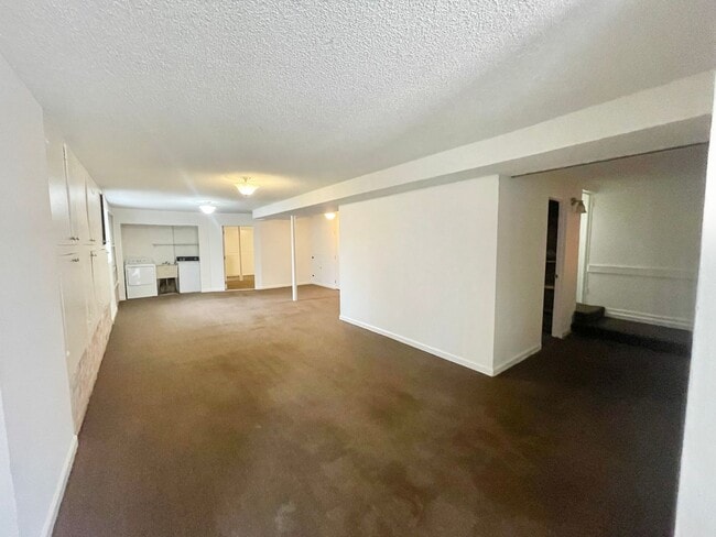Building Photo - Westwood Park - Stunning 4BR+ / 2 BA Home ...