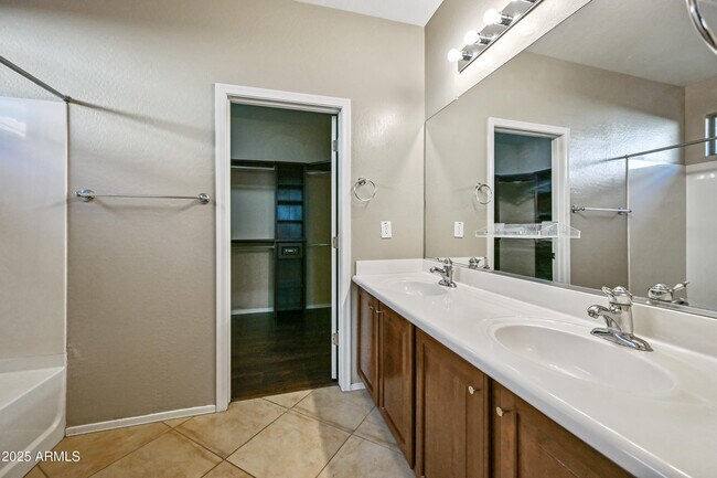 Building Photo - 3732 W Ghost Flower Ct