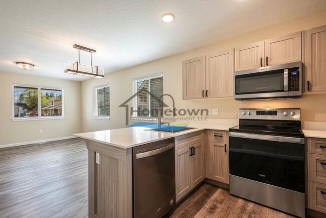 Building Photo - Craftsman-Style Home in Coeur d'Alene with 2 Bedrooms, 1.5 Bathrooms!