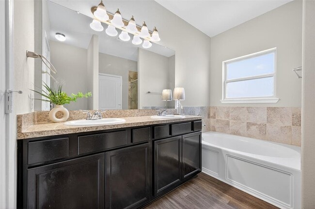 Building Photo - 3843 Briar Water Ct