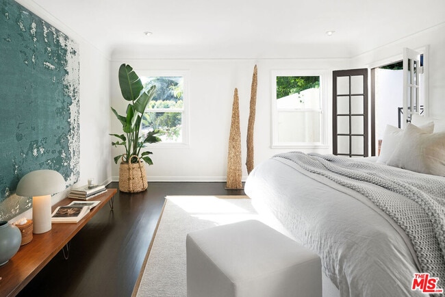 Building Photo - 6239 Holly Mont Dr