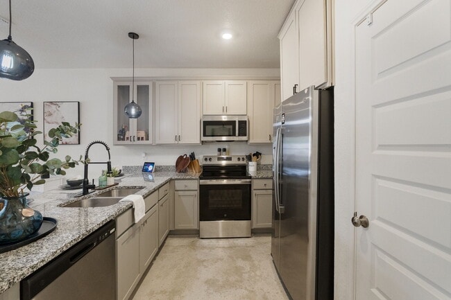 Building Photo - 803 Wax Myrtle Ct