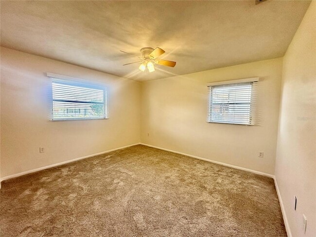 Building Photo - 141 Poe Dr