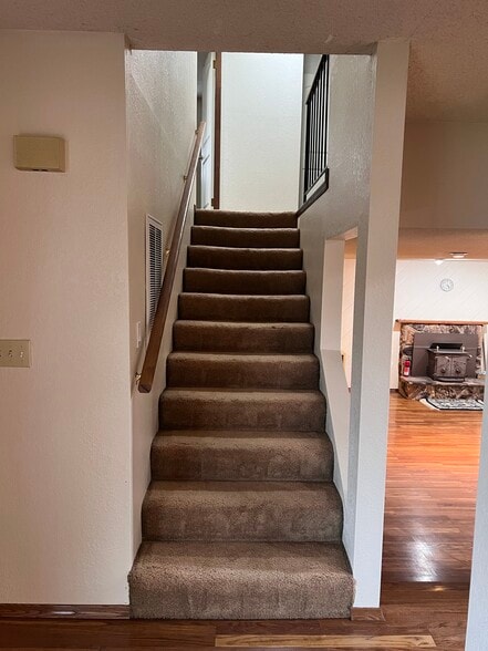 Building Photo - 4410 Hampton Ct