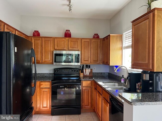 Building Photo - 4551 Strutfield Ln