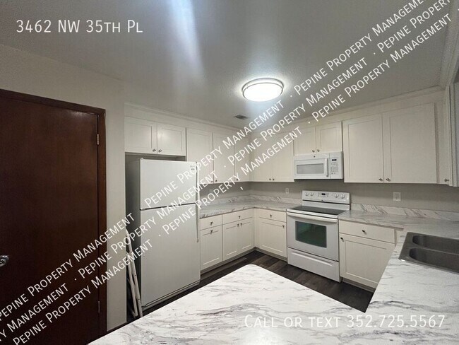 Building Photo - 3462 NW 35th Pl