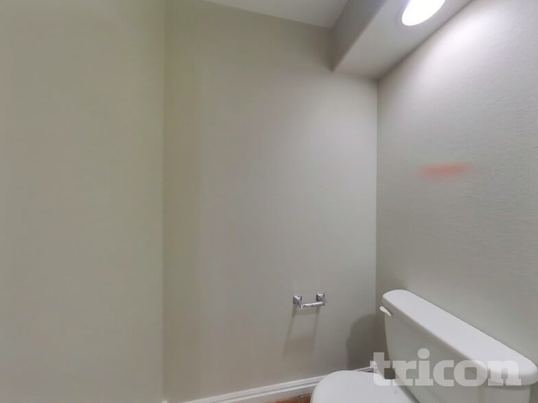 Building Photo - 3632 Mountain River St