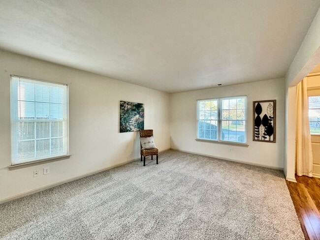 Building Photo - A Fantastic 3-Bedroom Home in Ocean Lakes North! Available 04-20-26! 2-Car Attached Garage, Large...