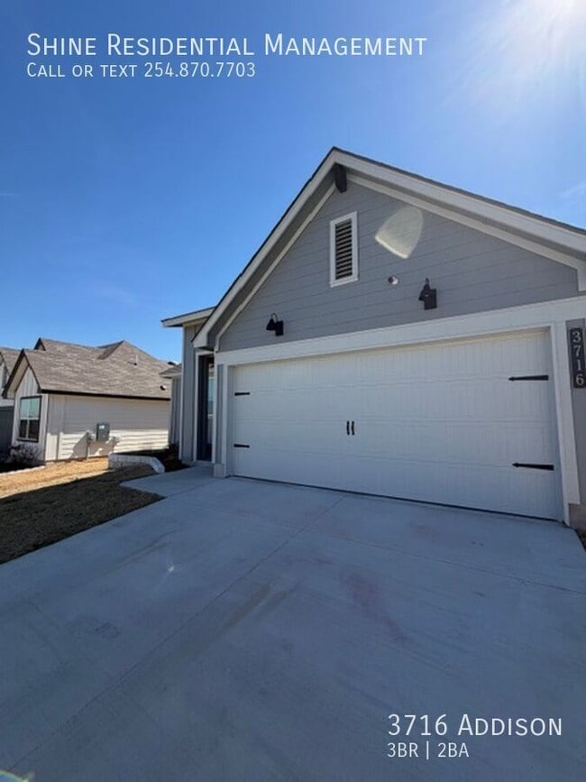 Building Photo - 3716 Addison-