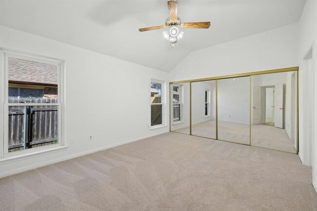 Building Photo - 15013 Big Falls Dr