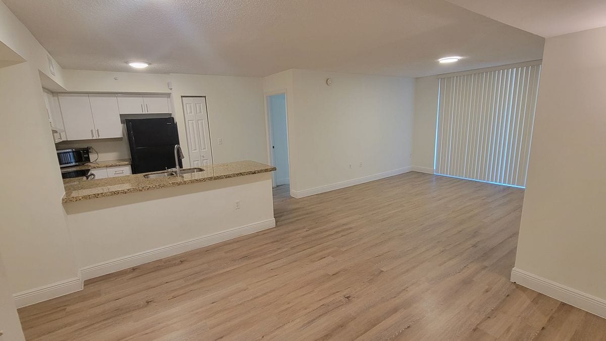 Building Photo - 2071 Renaissance Blvd