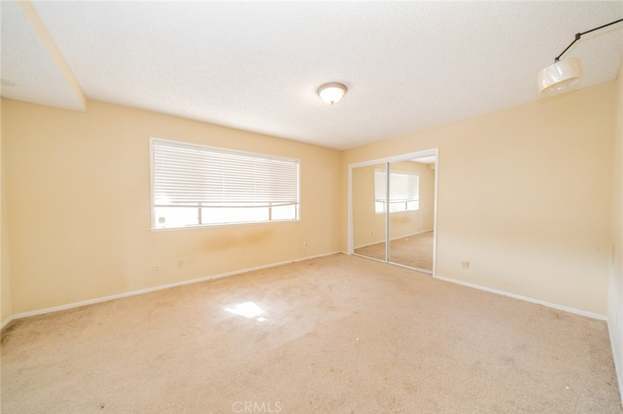 Building Photo - 17433 Sultana St