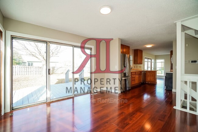 Building Photo - 5066 Ivywild Ave