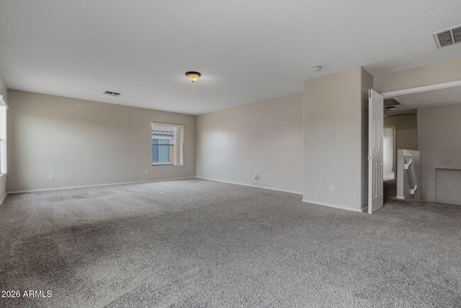 Building Photo - 9444 W Hubbell St