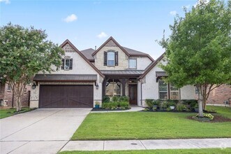 Building Photo - 552 Hidden Meadow Dr